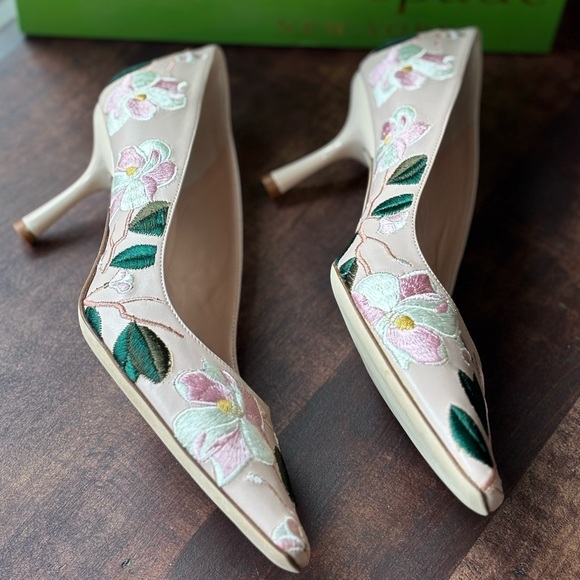 Kate Spade New York Lynne Heels - Picture 15 of 17